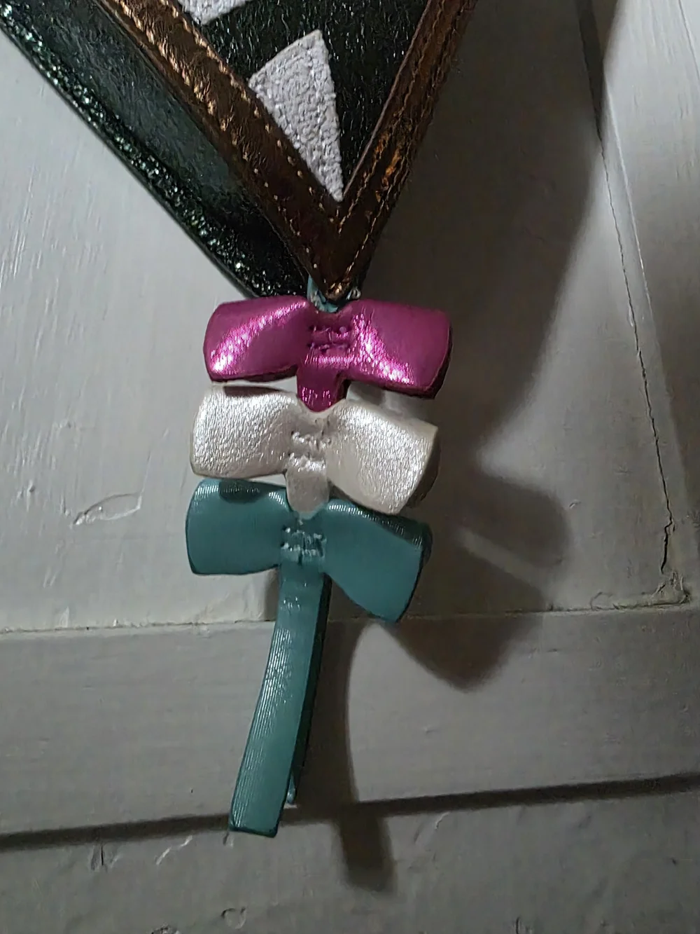 Disney X Danielle Nicole Mary Poppins Kite Crossbody Bag - Picture 2 of 4